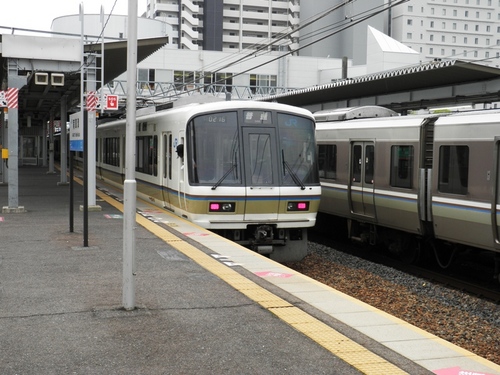 221系.JPG